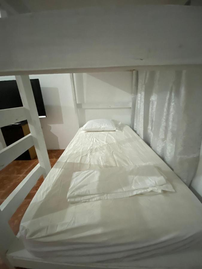 Beach Dorms San Juan Extérieur photo